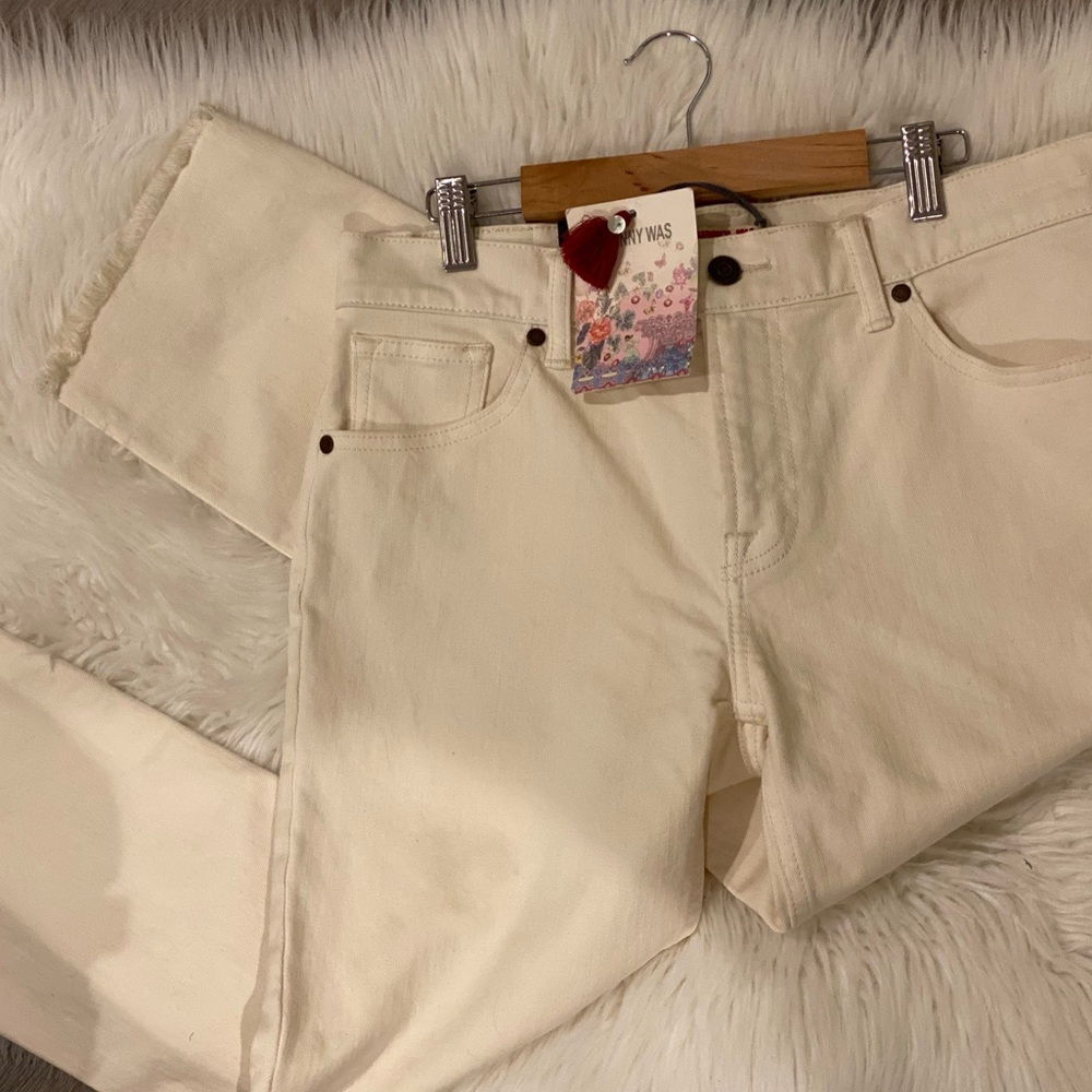Johnny Was Cream The Cropped Boyfriend Jeans - Soft Neutral Tone